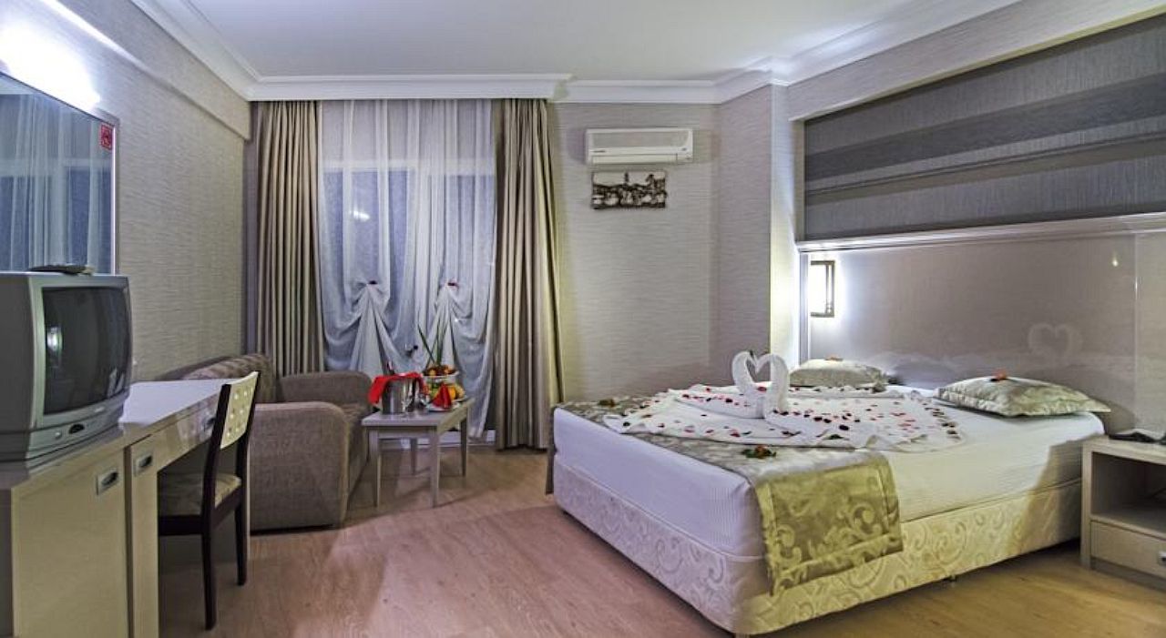 Garden Of Sun Hotel Didim Buitenkant foto